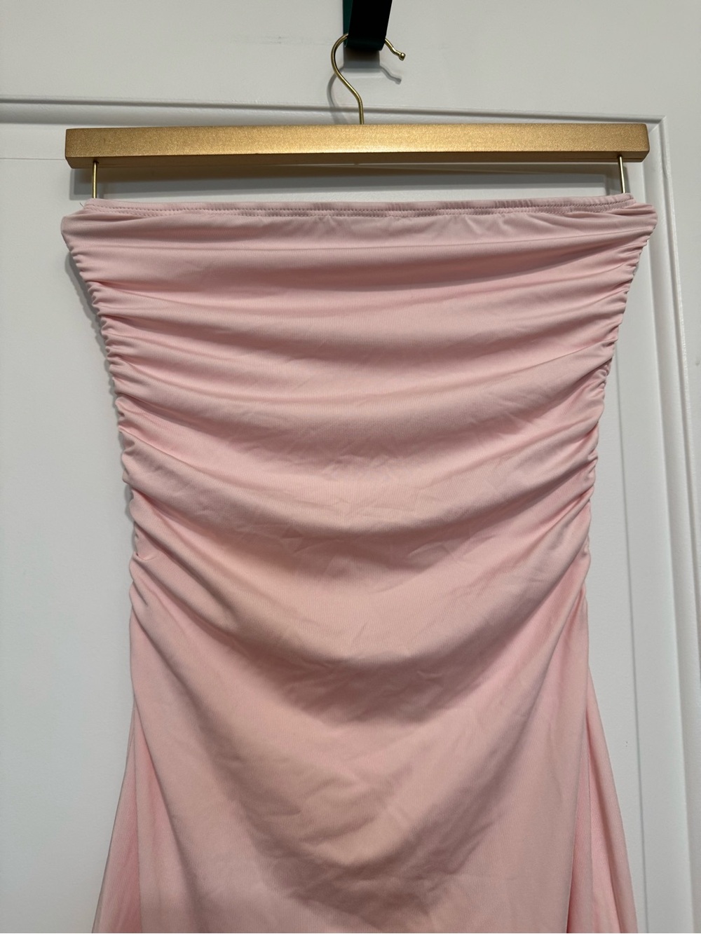 Strapless Pink Ruffle High-Slit Maxi Dress - Picture 4 of 4